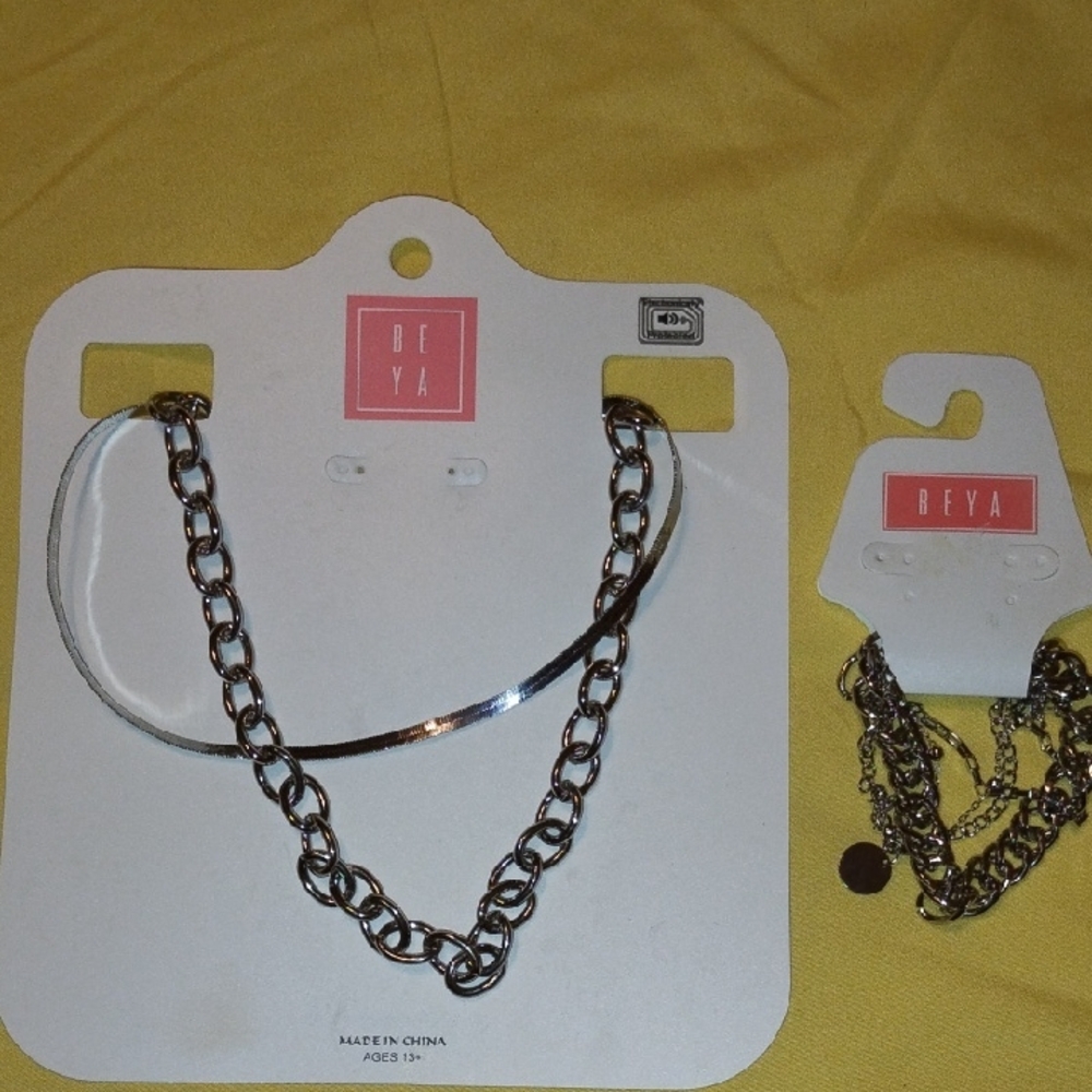 Silver Chain Necklace and Bracelet Set
